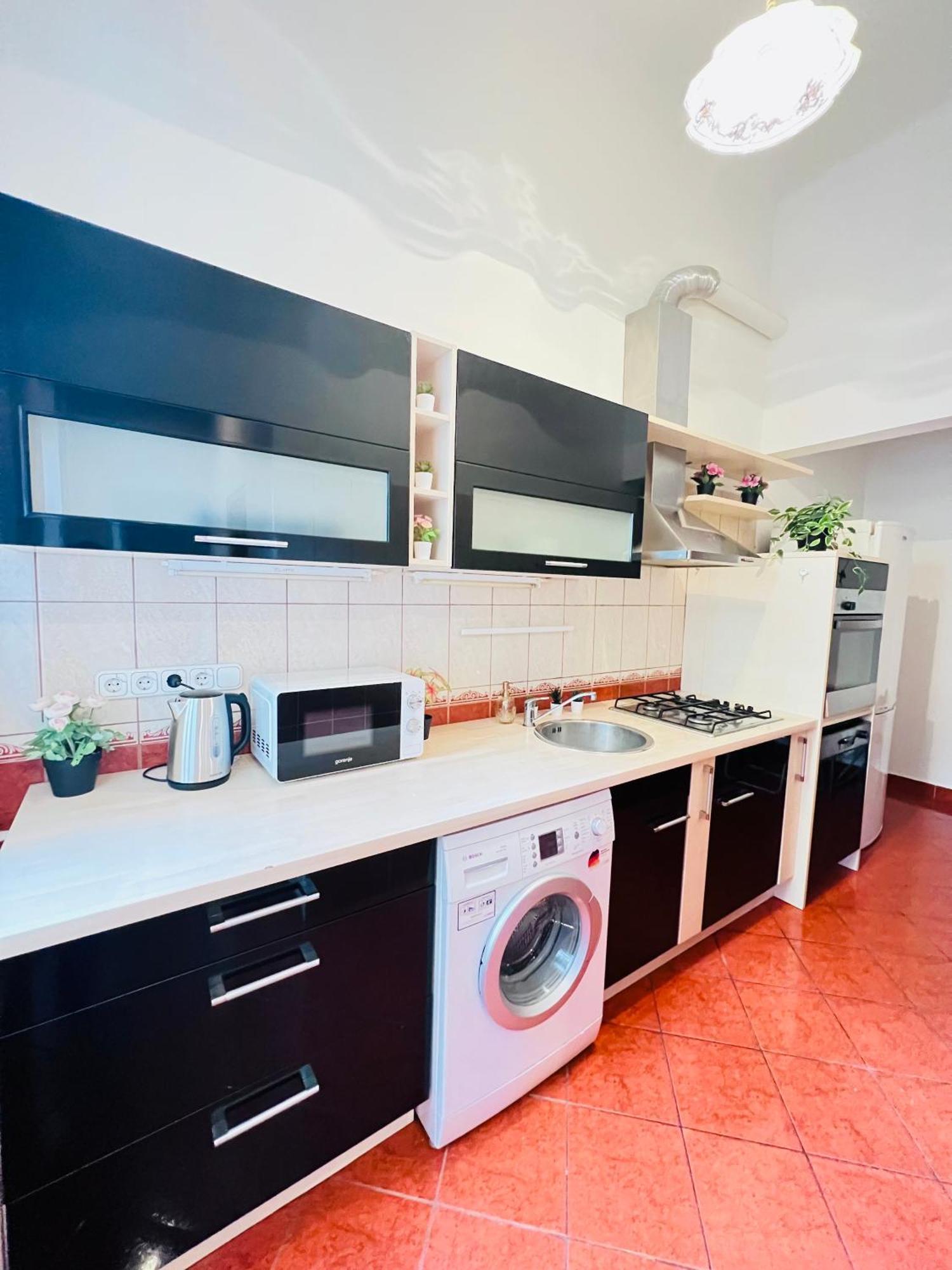 Apartament Kerepesi 3 - Opposite Keleti Station Budapeszt Zewnętrze zdjęcie