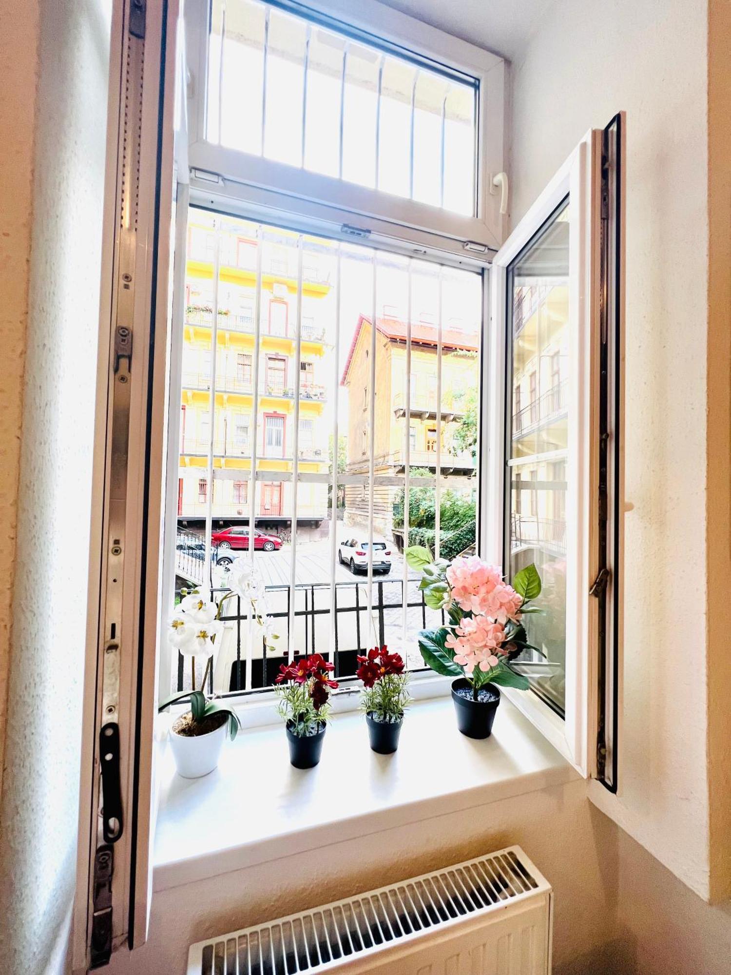 Apartament Kerepesi 3 - Opposite Keleti Station Budapeszt Zewnętrze zdjęcie