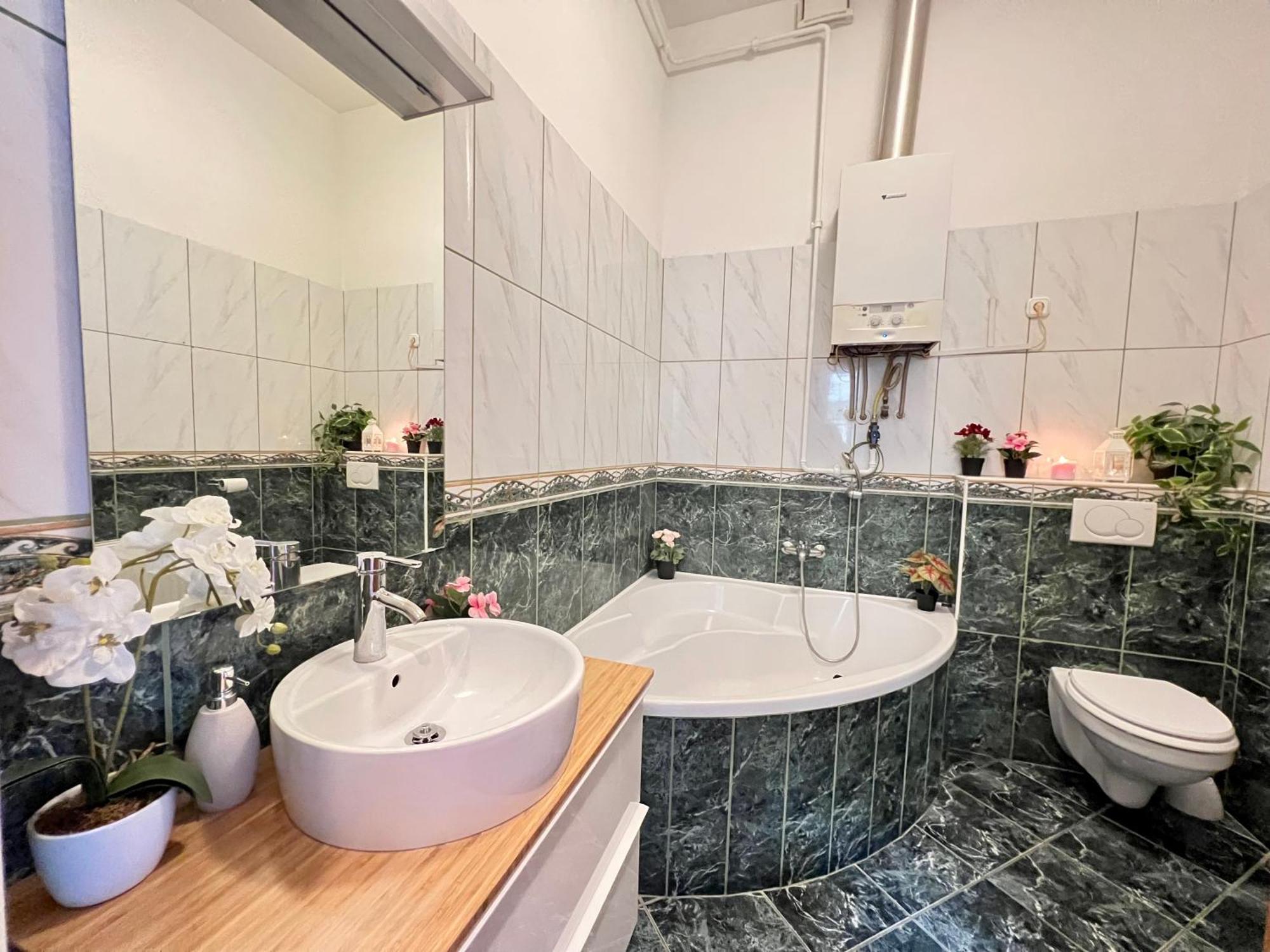 Apartament Kerepesi 3 - Opposite Keleti Station Budapeszt Zewnętrze zdjęcie